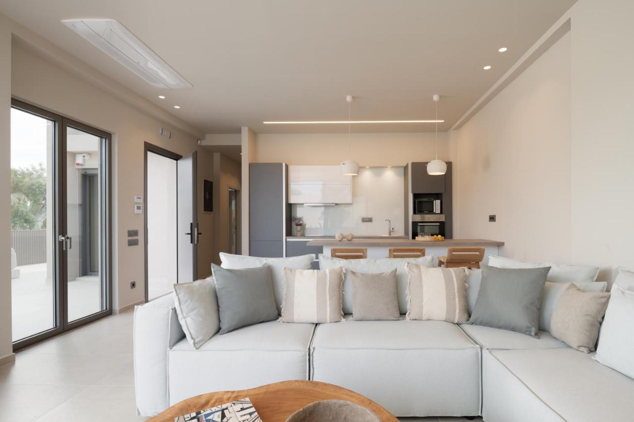 Athina Luxury Villa, With Pool & Walk To The Beach, By Thinkvilla Chania  Luaran gambar
