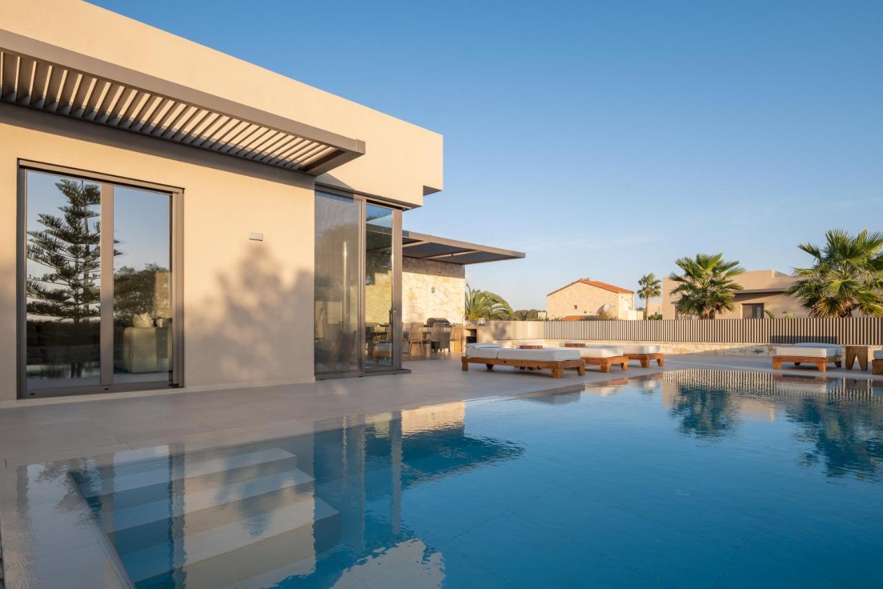 Athina Luxury Villa, With Pool & Walk To The Beach, By Thinkvilla Chania  Luaran gambar