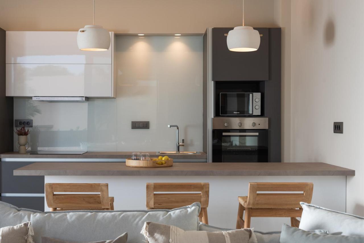Athina Luxury Villa, With Pool & Walk To The Beach, By Thinkvilla Chania  Luaran gambar