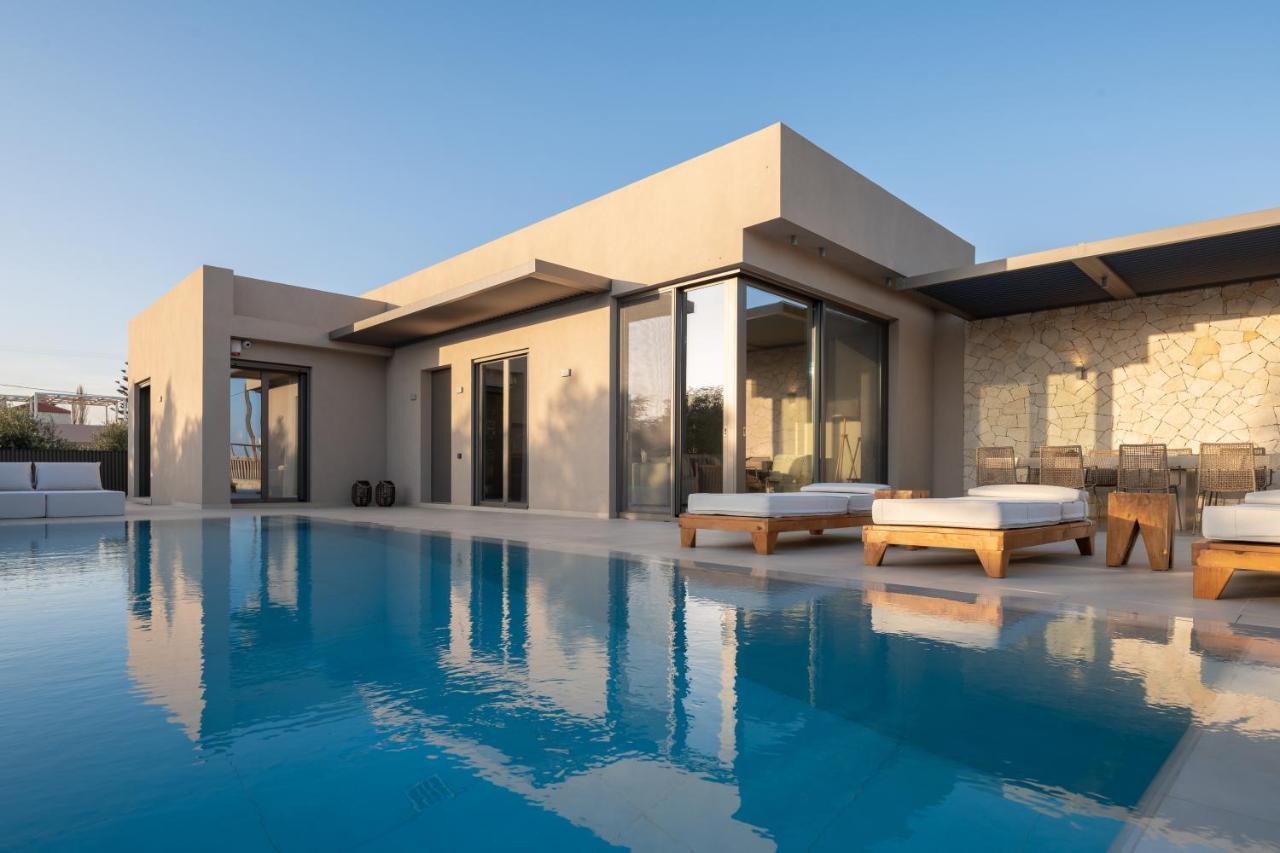 Athina Luxury Villa, With Pool & Walk To The Beach, By Thinkvilla Chania  Luaran gambar