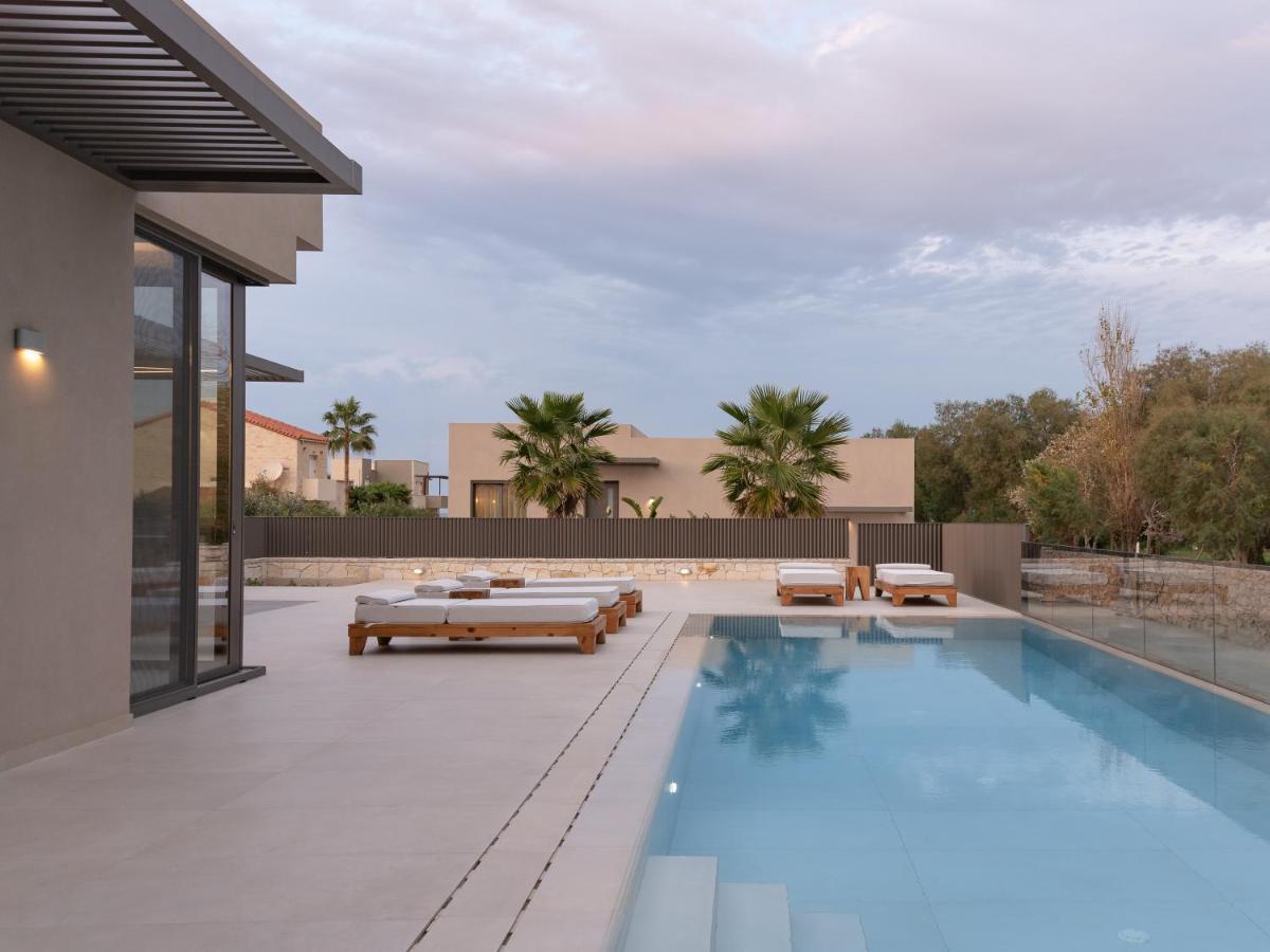 Athina Luxury Villa, With Pool & Walk To The Beach, By Thinkvilla Chania  Luaran gambar