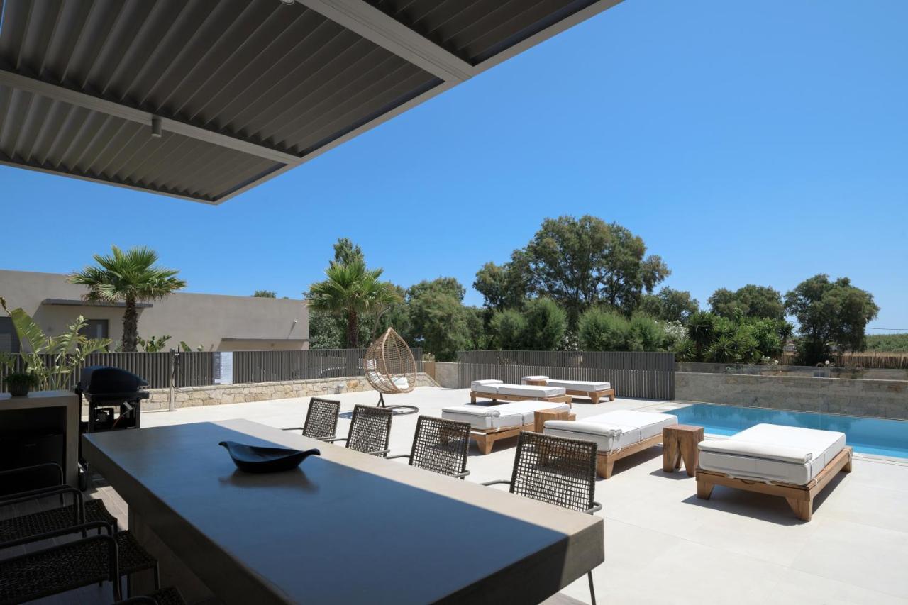 Athina Luxury Villa, With Pool & Walk To The Beach, By Thinkvilla Chania  Luaran gambar