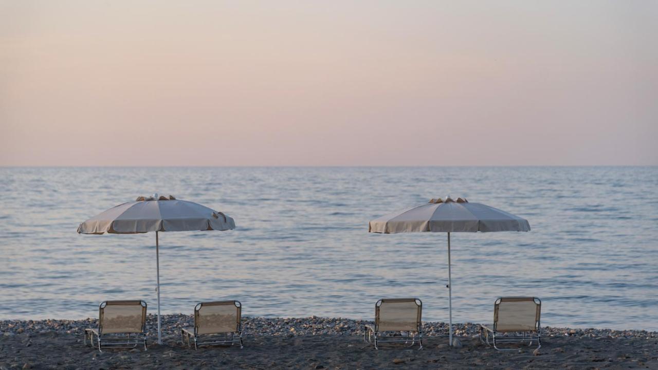 Athina Luxury Villa, With Pool & Walk To The Beach, By Thinkvilla Chania  Luaran gambar
